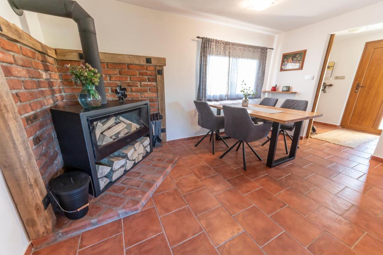 Hill Cottage Haloze Gruskovec Экстерьер фото